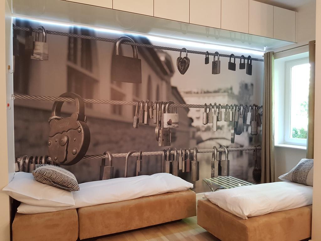 Slovenian Art Story Διαμέρισμα Λιουμπλιάνα Εξωτερικό φωτογραφία